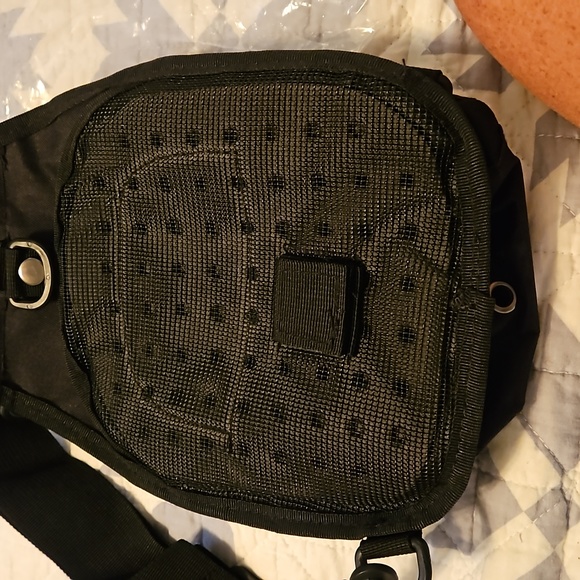 Tactical Over the Shoulder Black Bag New in Bag Adjustable - Picture 5 of 10